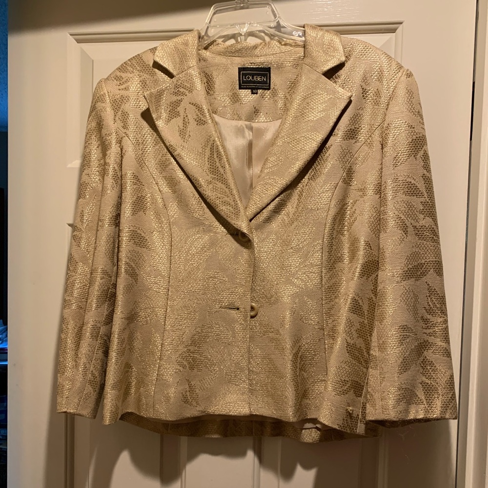 Fabulous holiday wear Fully lined